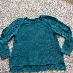 Eileen Fischer Teal Long Sleeve Sweater in very good condition size xs